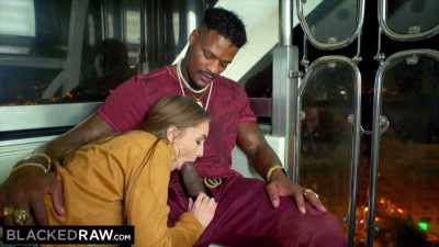 เอวีฝรั่ง เมื่อหัวใจเต้นแรงในอ้อมแขนชายหนุ่ม Lena Reif